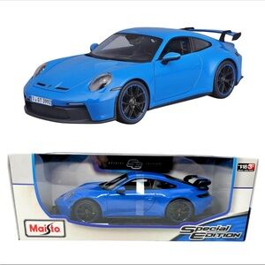 Maisto Porsche 911 GT3 Special Edition 1:18 Diecast RARE (Color: Blue)